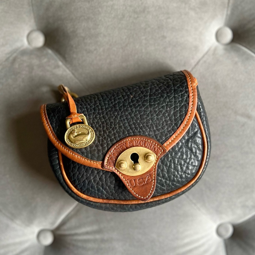 Dooney & Bourke Belt Bag